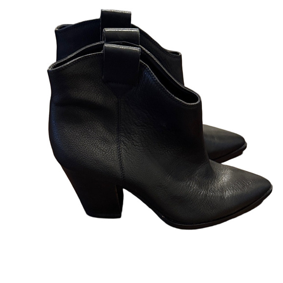 Lucky Brand Black Leather Ankle Boots Size 8.5 - Picture 3 of 4